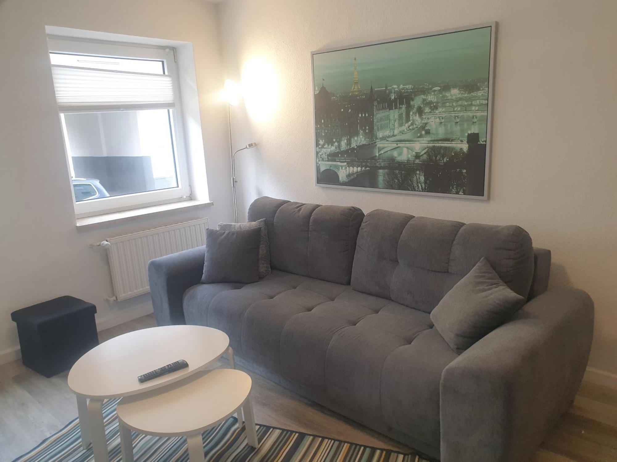 Kleine, Ruhige Wohnung In Гельзенкирхен Экстерьер фото